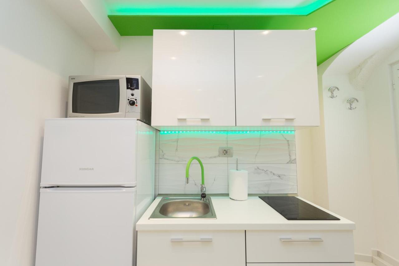 דירות ספליט Purple & Apple Green מראה חיצוני תמונה
